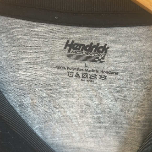 Hendrick Jimmie Johnson Shirt Mens Size Large Black  48 NASCAR Short Sleeve - Picture 3 of 9